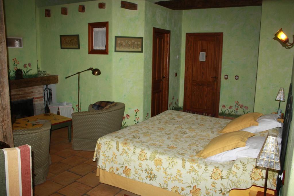 Posada Fuenteplateada Кольядо-Эрмосо Экстерьер фото